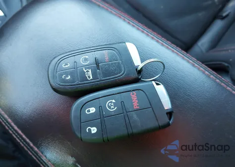 2014 Jeep Cherokee Trailhawk from USA, damaged, VIN 1C4PJMBSXEW207646